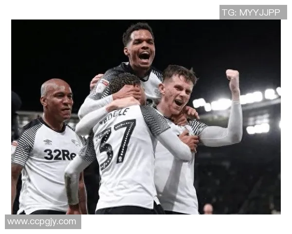 曼彻斯特联队与德比郡的激烈对决展现英超球队的实力与魅力